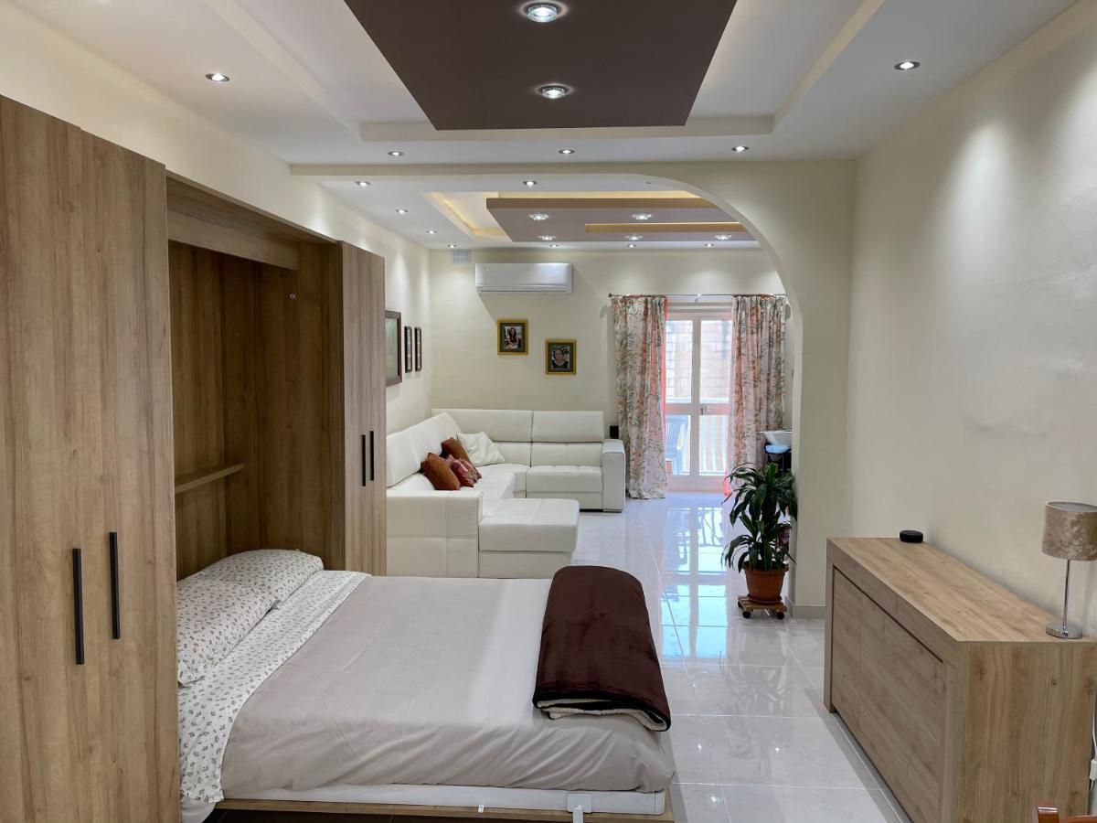 Sunrise Apt Near Beach Smarttv & Netflix Birżebbuġa Екстериор снимка