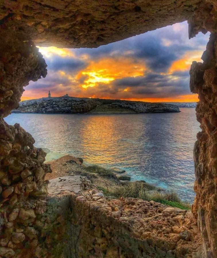 Sunrise Apt Near Beach Smarttv & Netflix Birżebbuġa Екстериор снимка